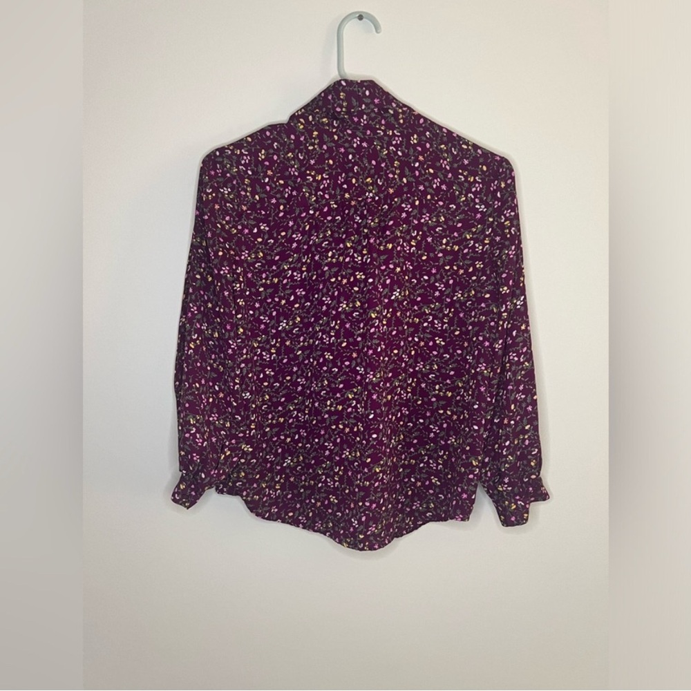 Banana Republic - Tie-Neck Blouse in Berry Wine - Size XS - Picture 4 of 7